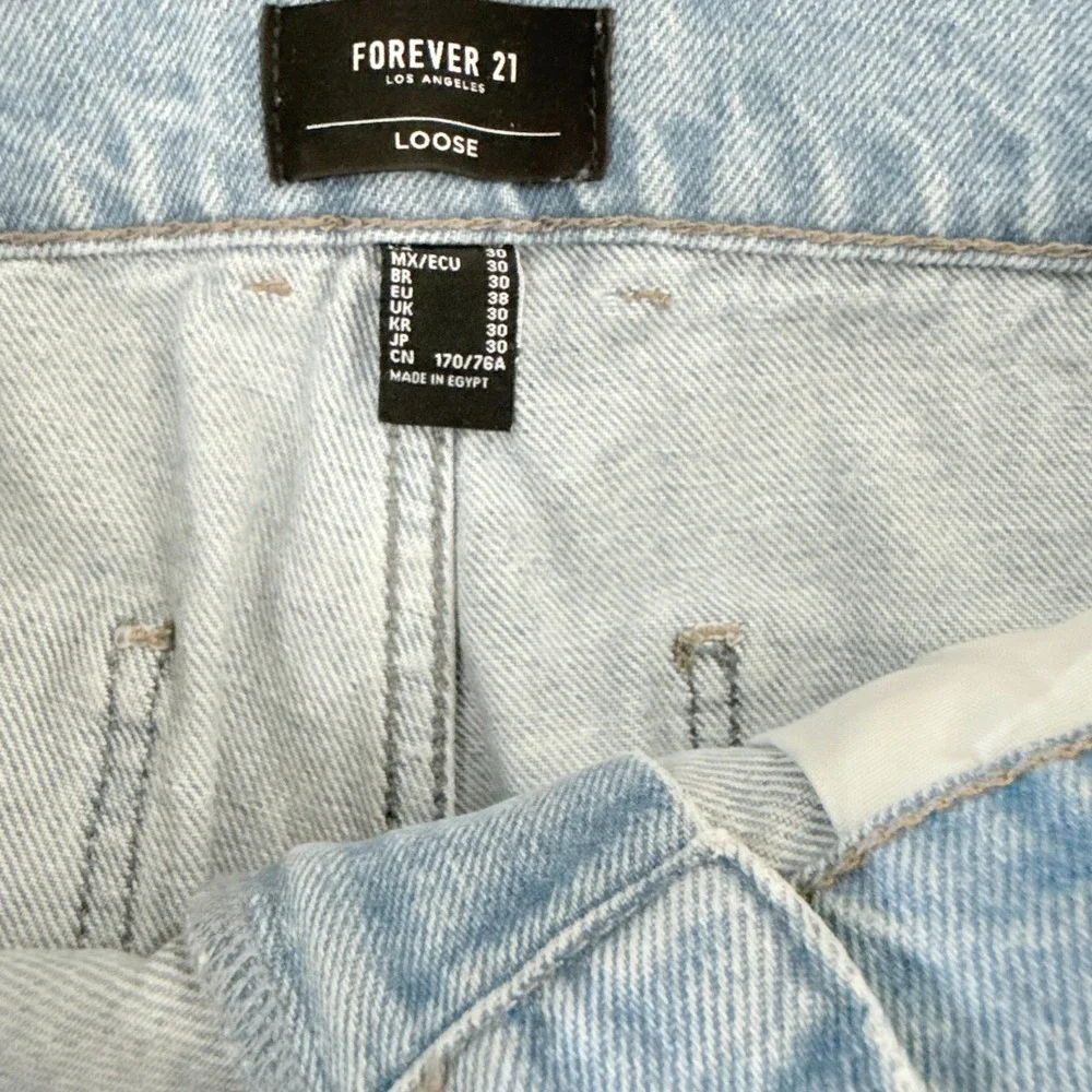 Forever 21‎ Los Angeles Loose Fit Jeans Denim Blue Womens Size 30